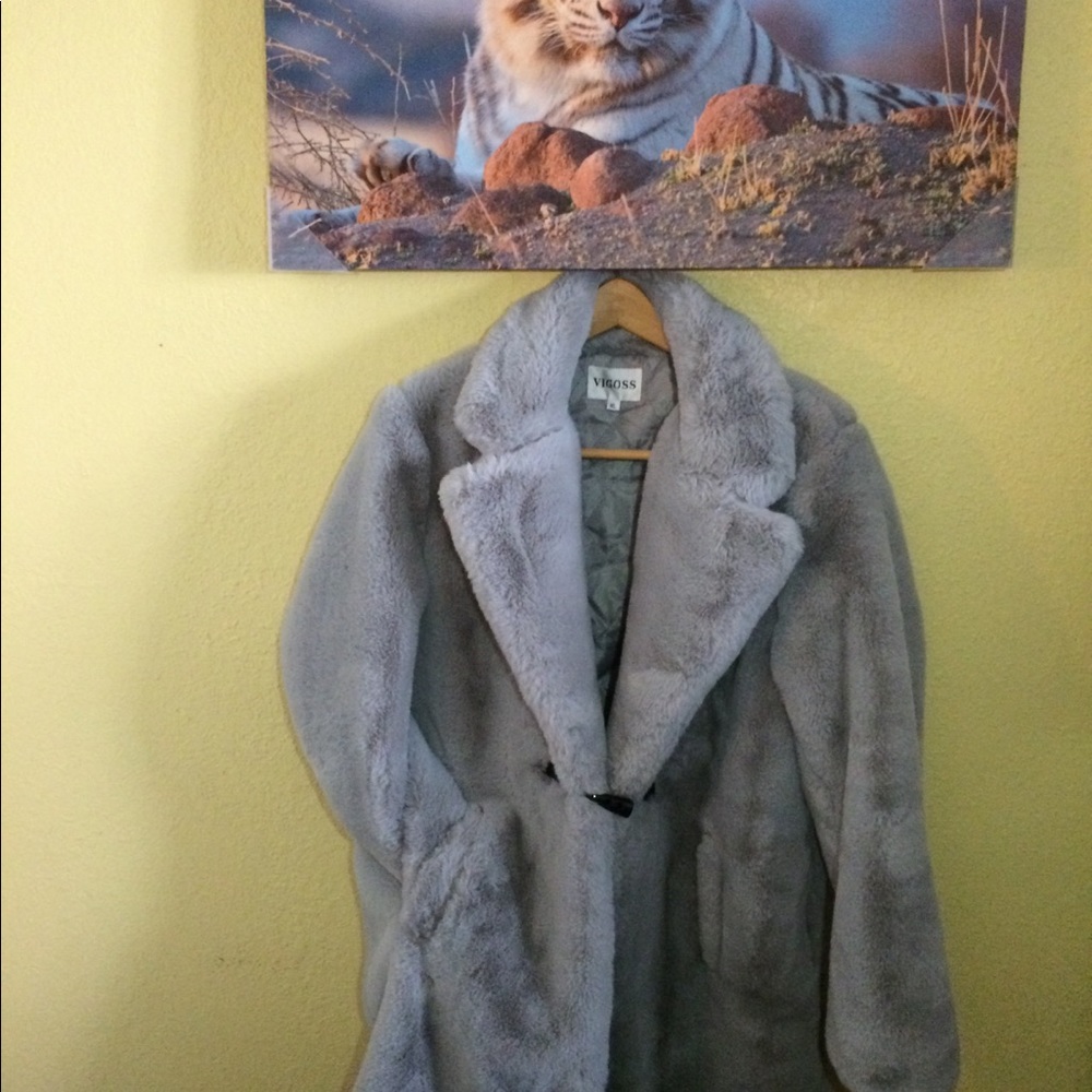 Vigoss faux fur grey teddy coat